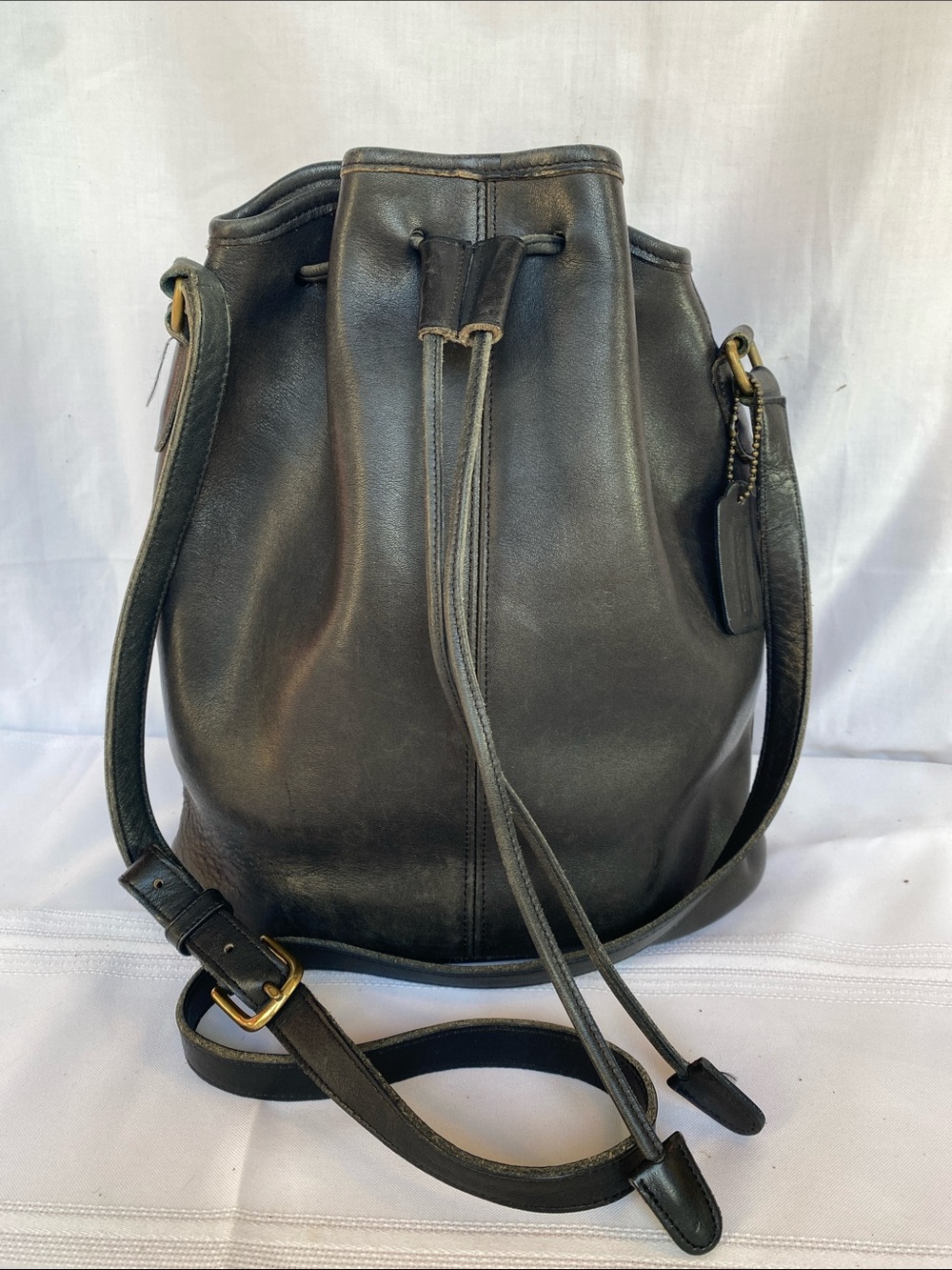 Vintage Coach 9946 Black Leather Bucket Crossbody Bag with Drawstring
